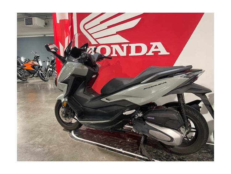 HONDA NSS FORZA  125AD