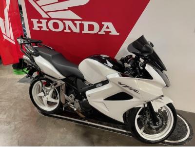 HONDA VFR 800 VTEC