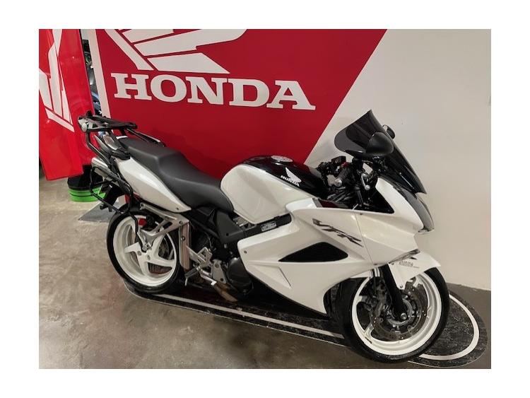 HONDA VFR 800 VTEC