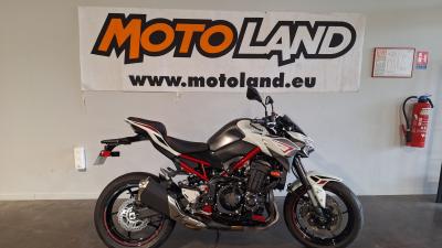 KAWASAKI Z 900