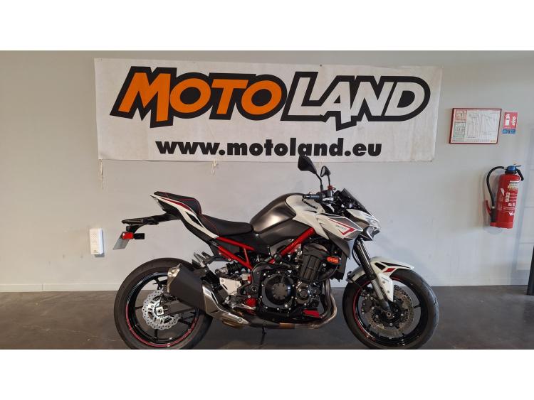 KAWASAKI Z 900